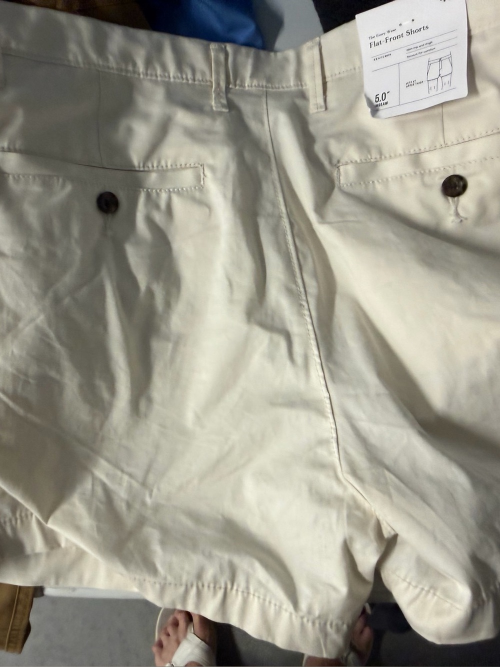 Classic Flat-Front Shorts in Cream Goodfellow brand size 40 new with tags